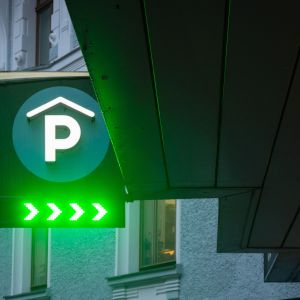 Parking management system for hotels